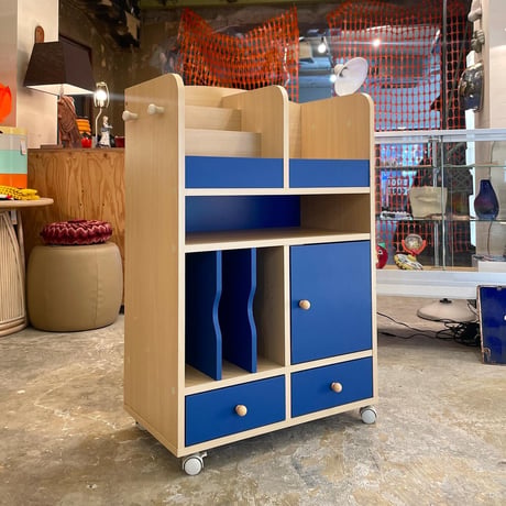 USED WOODEN CARRY SHELF