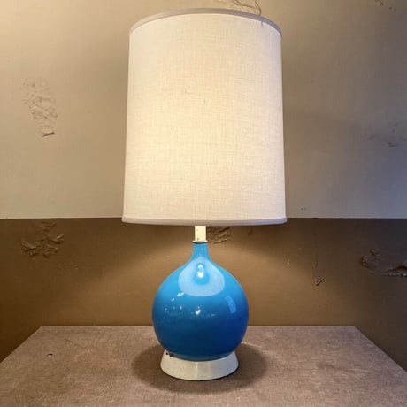 TURQUOISE COLOR VINTAGE LAMP