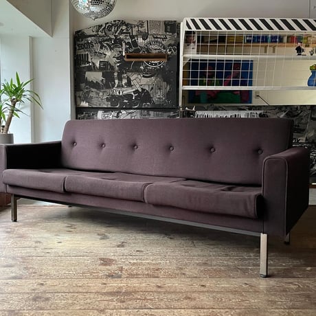 USED IRON LEG FABRIC 3P SOFA