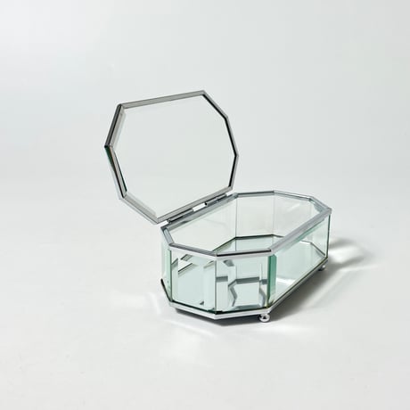 USED ACRYLC JEWELRY BOX