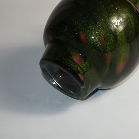 USED GLASS FLOWER VASE