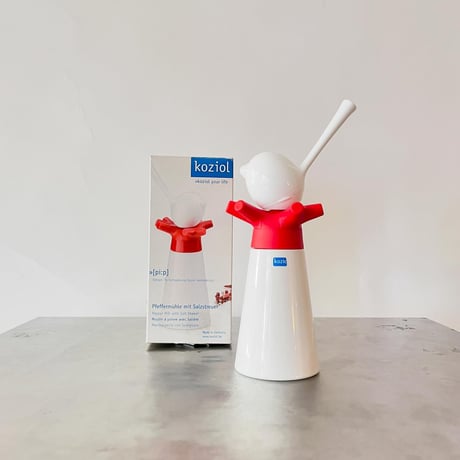 USED "KOZIL" PEPPER MILL WITH SALT SHAKER