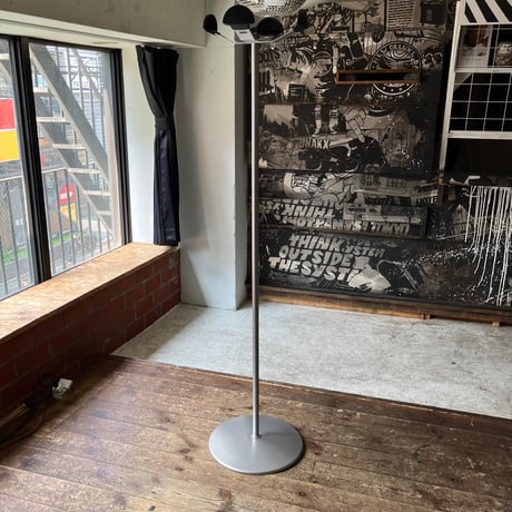 JAPAN USED “ITOKI” STEEL LEG COAT HANGER