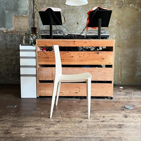 USED "HELLER / THE BELLINI CHAIR"