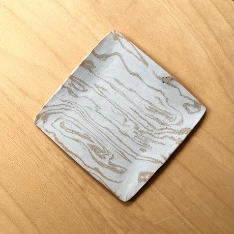 USED CERAMIC SQUARE & ROUND PLATE