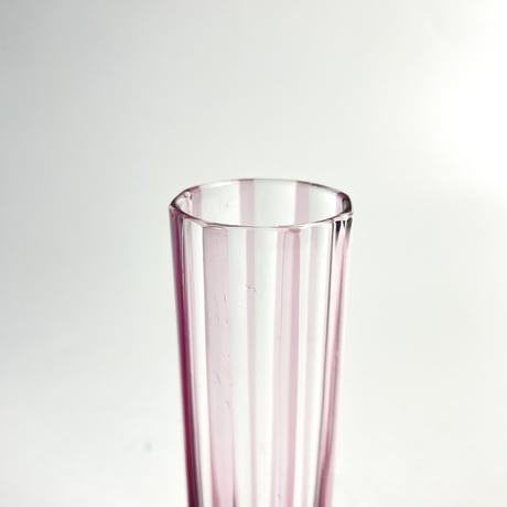 USED GLSS FLOWER VASE