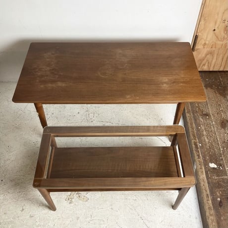 STACKING WOODEN GLASS TABLE