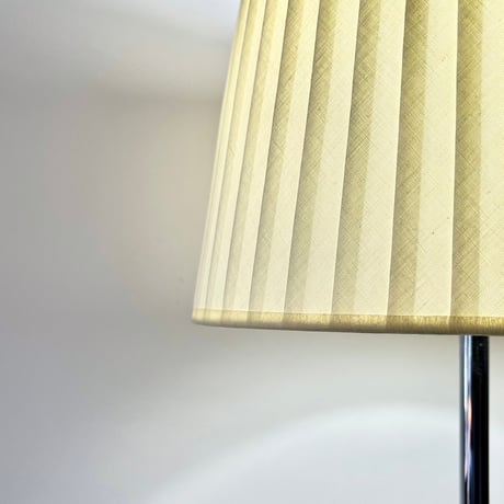 JAPAN USED FABRIC SHADE CHROME TABLE LAMP