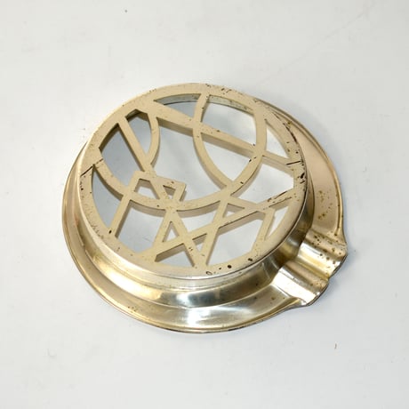 USED IRON FLAME GLASS ASHTRAY