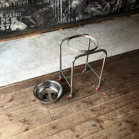 USED STAINLESS CARRY WAGON