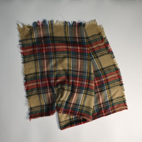 USED ACRYLIC PLAID SCARF