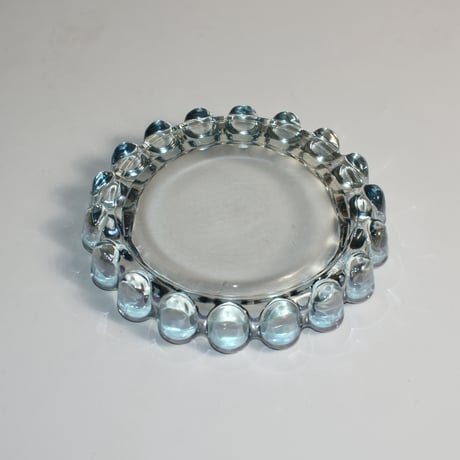 VINTAGE GLASS ASHTRAY