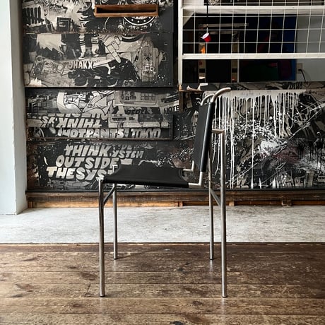 USED STEEL FRAME VINYL LEATHER CHAIR