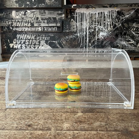 USED TRANSPARENT ACRYLIC CASE