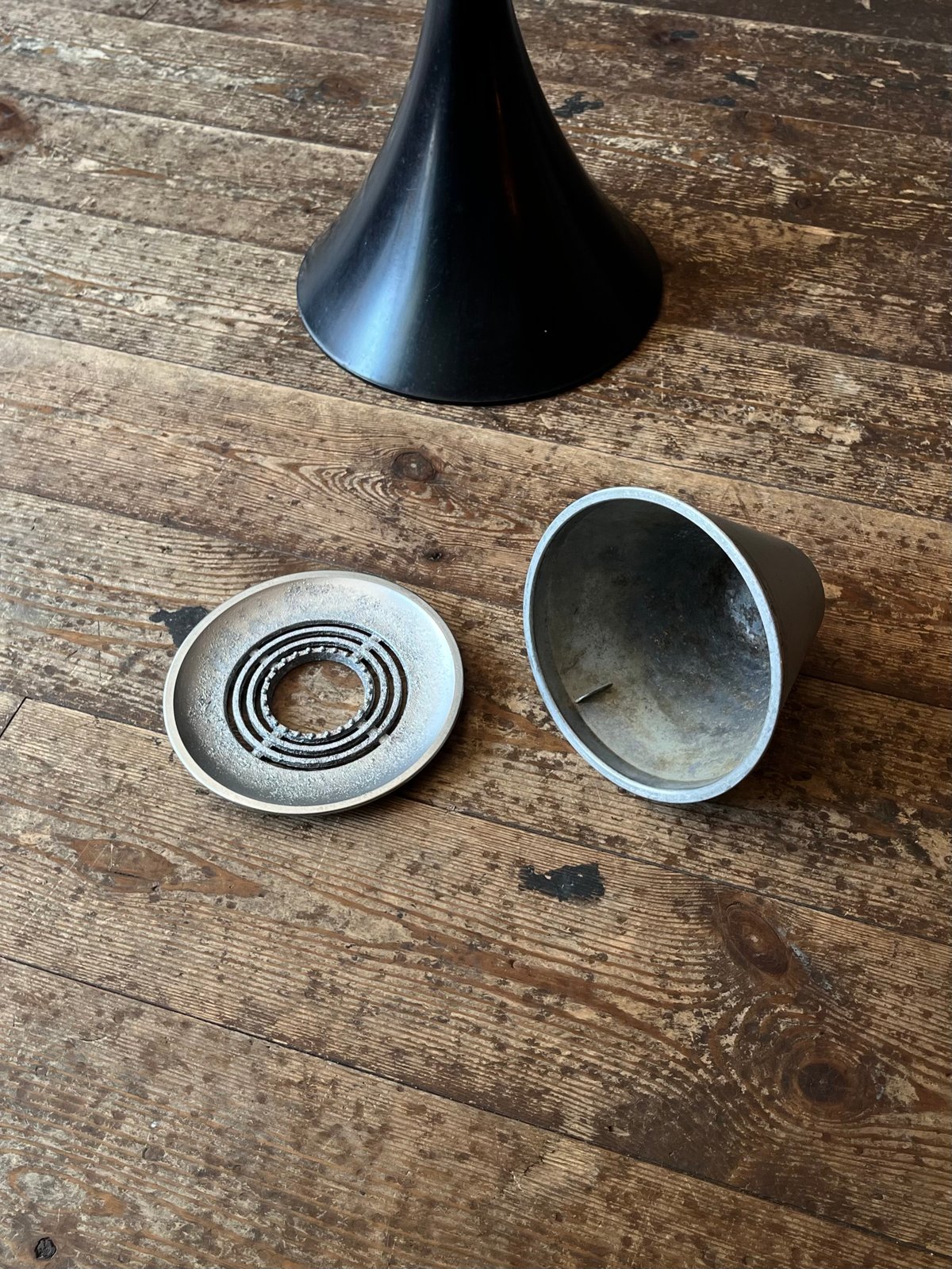 JAPAN VINTAGE 70'S “PEARL RING” STAND ASHTRAY |