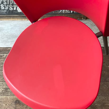 USED ”OKAMURA” PLASTICS CHAIR