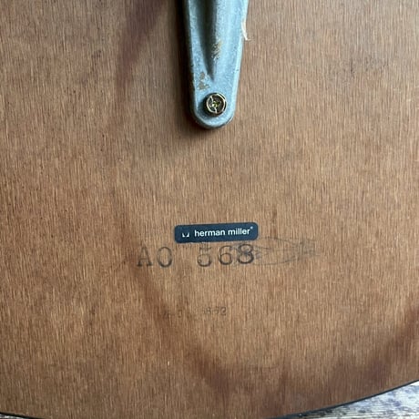 USED "HERMAN MILLER / EAMES" ROUND COFFEE TABLE