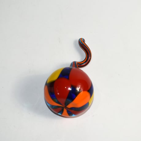 USED MULTICOLORED GLASS STATUE