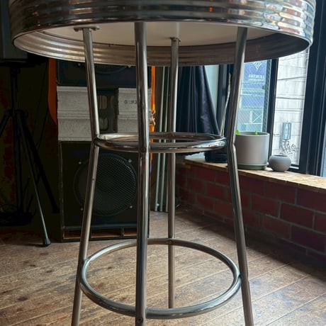 USED AMERICAN DINER TABLE SET