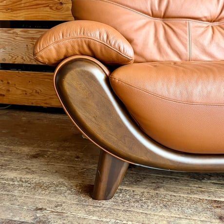 USED WOODEN FRAME VINYL LEATHER 3P SOFA