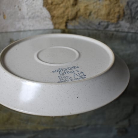 POTTERY PLATE