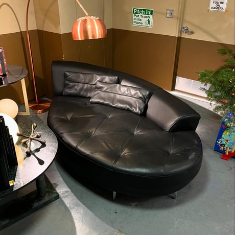 USED IRON LEG GENUINE LEATHER DESIGN SOFA