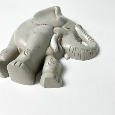 USED 90'S "BURWOOD" WALL HANGING ANIMALS
