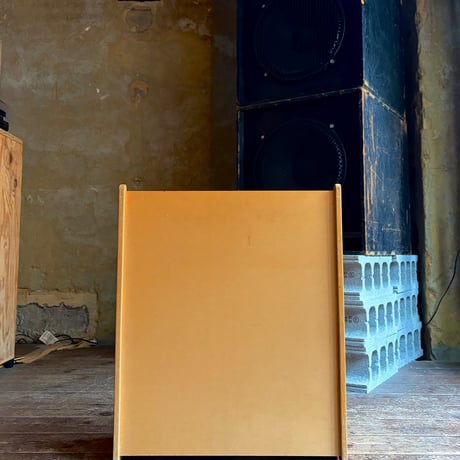 USED WOODEN MAGAZINE RACK