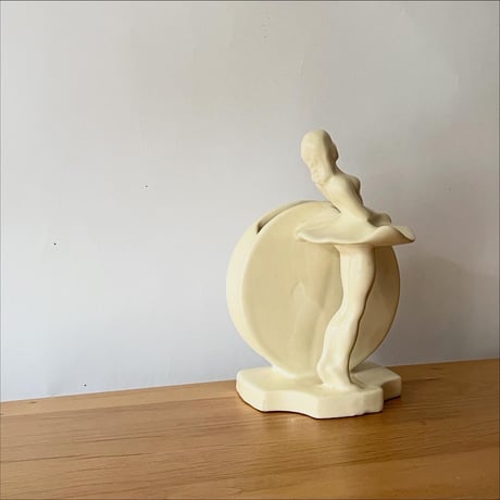VINTAGE “ROYAL HAEGER” BALLERINA LADY FLOWER VASE