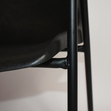 USED PLASTICS STACKING ARM CHAIR
