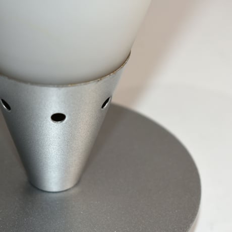 USED GLASS SHADE TABLE LAMP