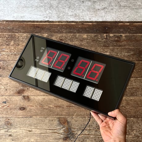 USED DIGITAL WALL CLOCK