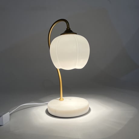 USED MARBLE SHADE TABLE LAMP