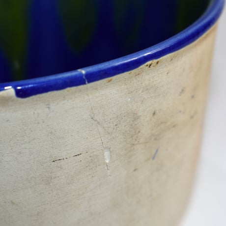 USED "BAUER" HANDPAINTED CERAMIC POT