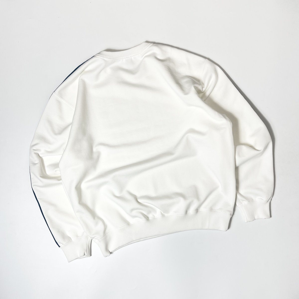 COMFORTABLE REASON “Training Jersey” | CopyArt