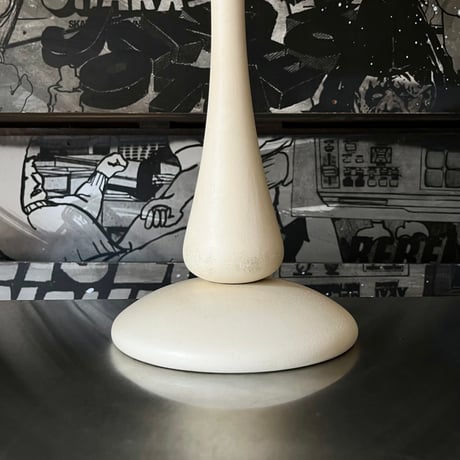 USED WOODEN LEG CANVAS SHADE TABLE LAMP