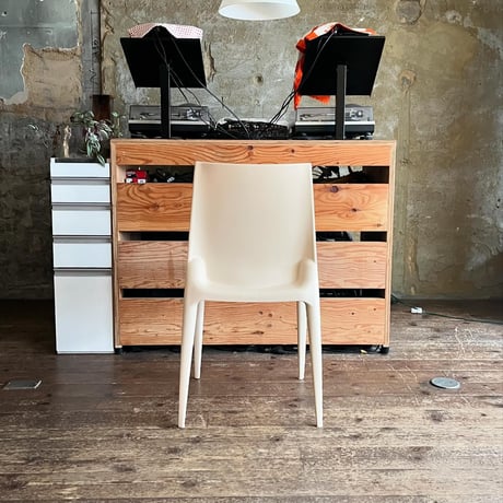 USED "HELLER / THE BELLINI CHAIR"