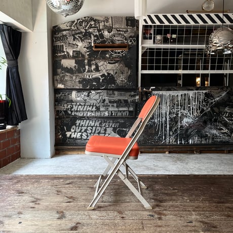 USED “CLARIN” STEEL FRAME VINYL LEATHER FOLDING CHAIR