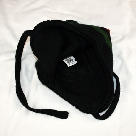 COMFORTABLE REASON "Ear Flap Knit Cap"