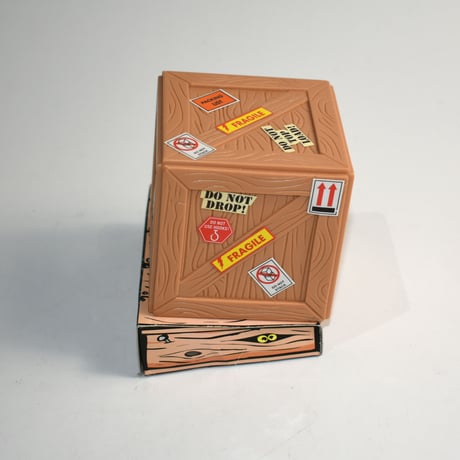 USED TALKING & VIBRATING CRATE BOX TOY
