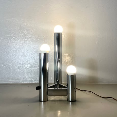 VINTAGE 60'S MID CENTURY SCULPTURAL CHROME LAMP