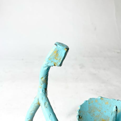 USED UNKNOWN ARTIST IRON CANDLE HOLDER STATUE
