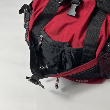 USED "KIVA DESIGNS" 2WAY NYLON BACKPACK