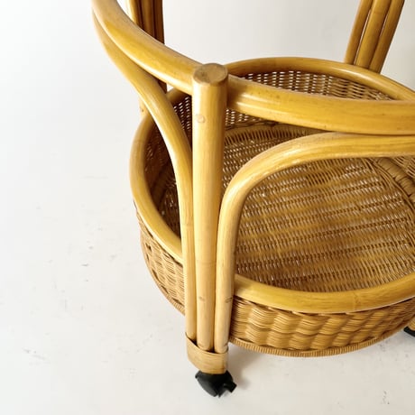 USED BAMBOO & RATTAN CARRY LAUNDRY SHELF