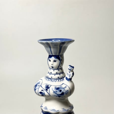 VINTAGE 86’S-91’S GZHEL PORCELAIN GIRL FLOWER VASE