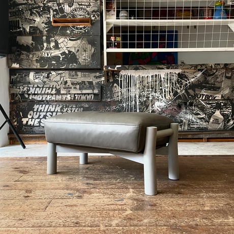 JAPAN USED "KARIMOKU NEW STANDARD" CASTER SOFA OTTOMAN