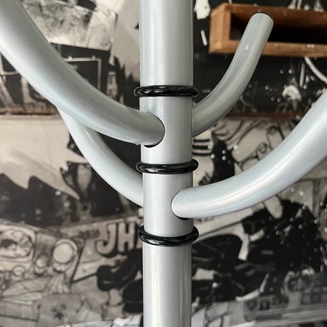 USED STEEL LEG FOLDING COAT HANGER