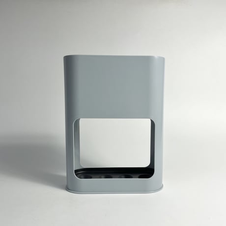 USED PLASTIC UMBRELLA STAND