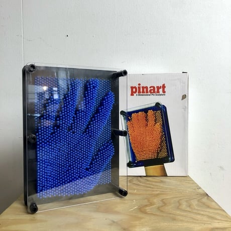 "PINART" 3-DIMENSIONAL PIN SCULPTURE