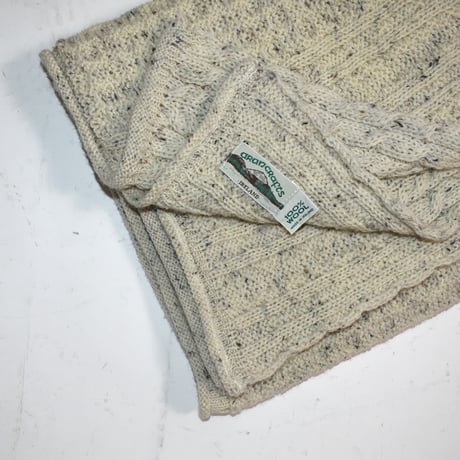 USED "ARAN CRAFTS" WOOL BLANKET